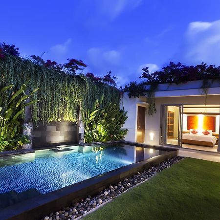 Villa By The Beach Jimbaran Exterior foto