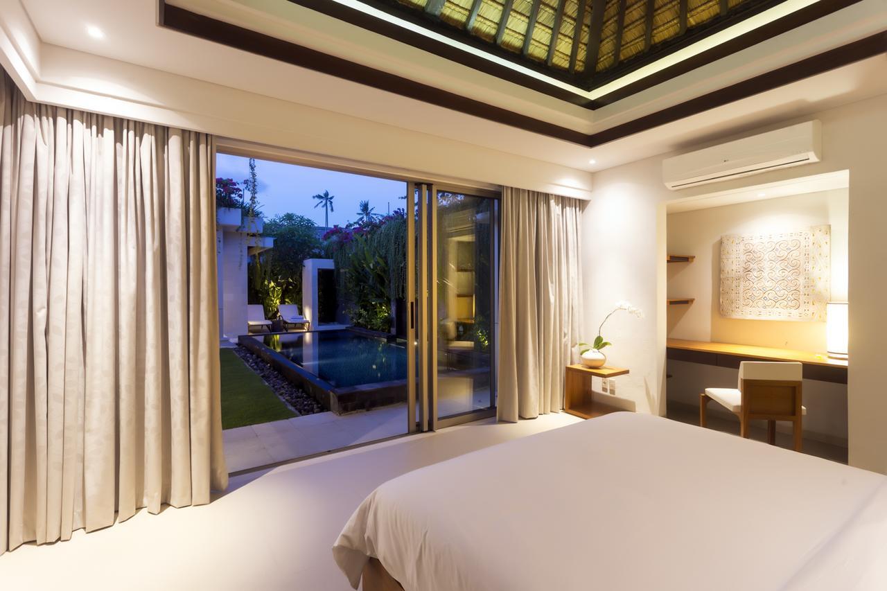 Villa By The Beach Jimbaran Exterior foto