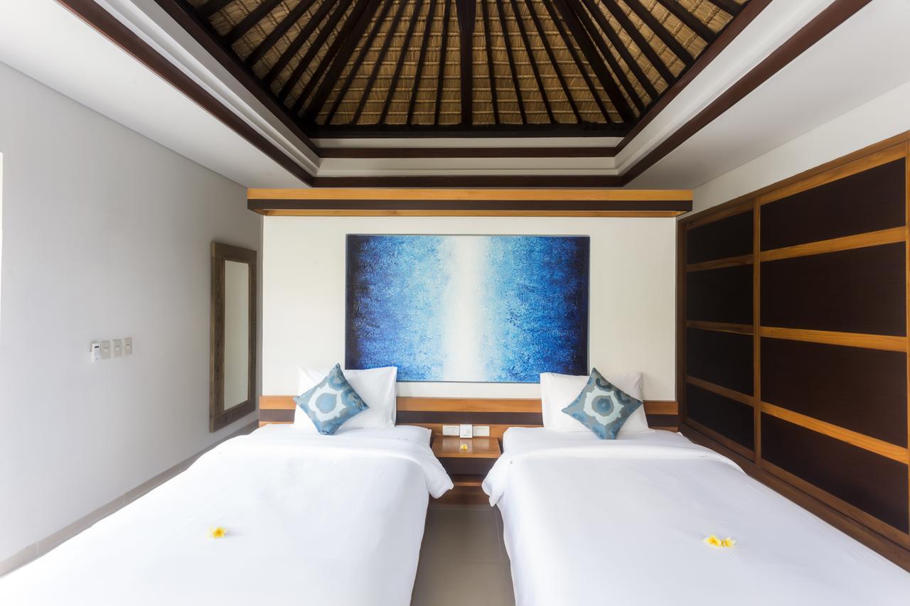 Villa By The Beach Jimbaran Exterior foto