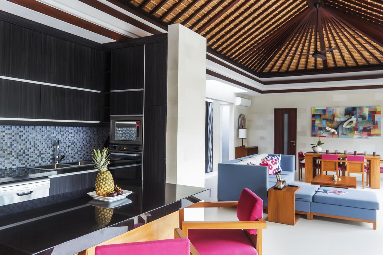 Villa By The Beach Jimbaran Exterior foto