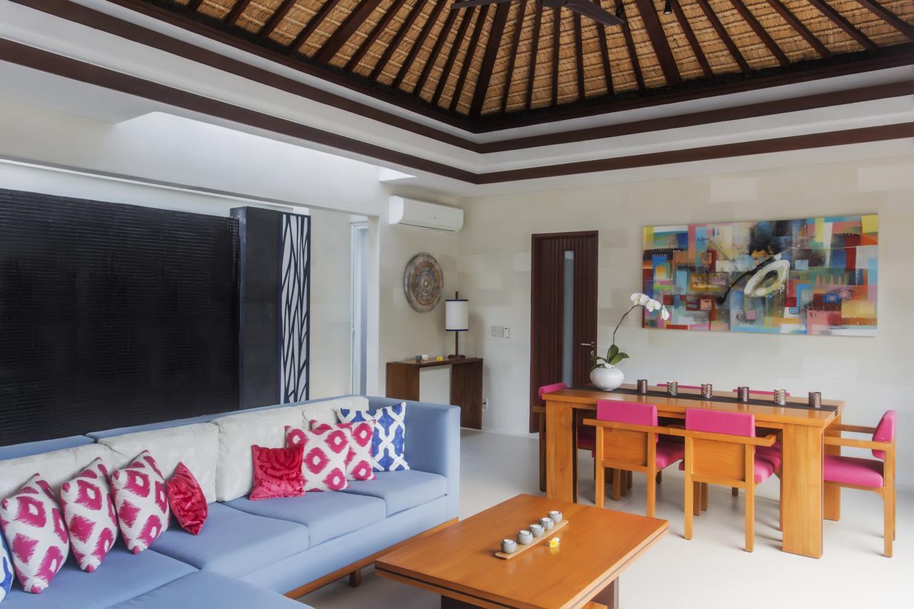 Villa By The Beach Jimbaran Exterior foto