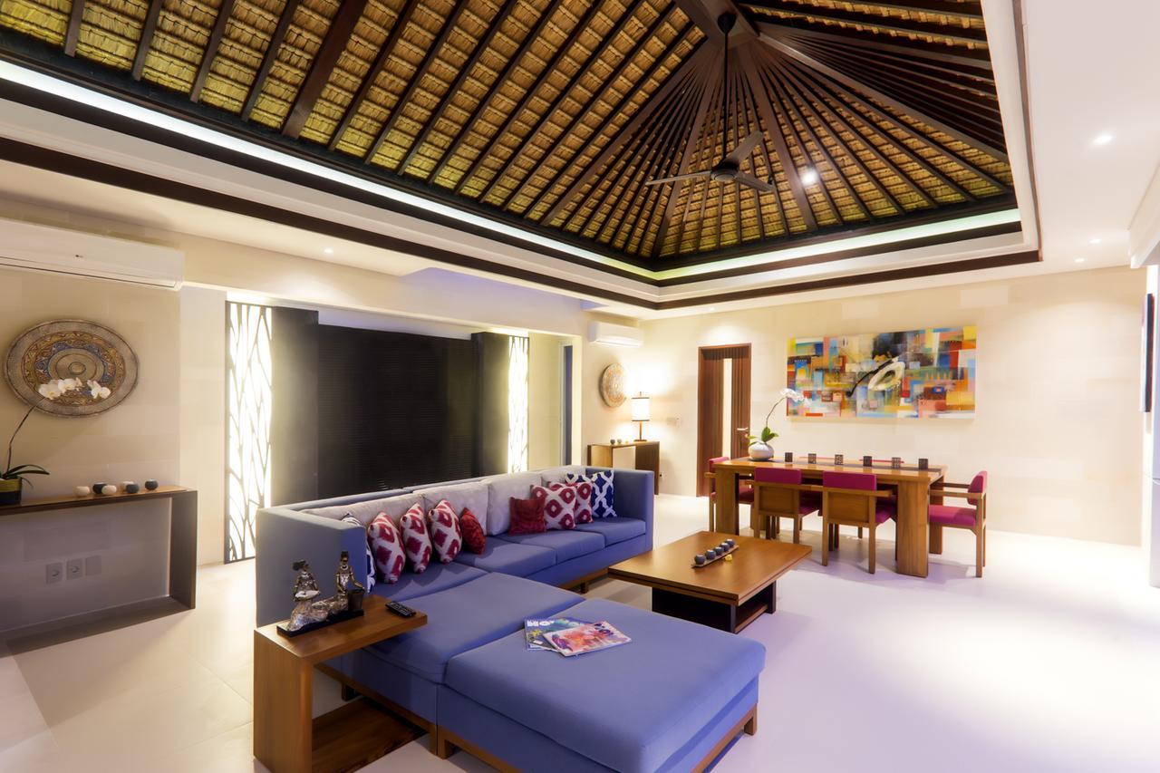 Villa By The Beach Jimbaran Exterior foto