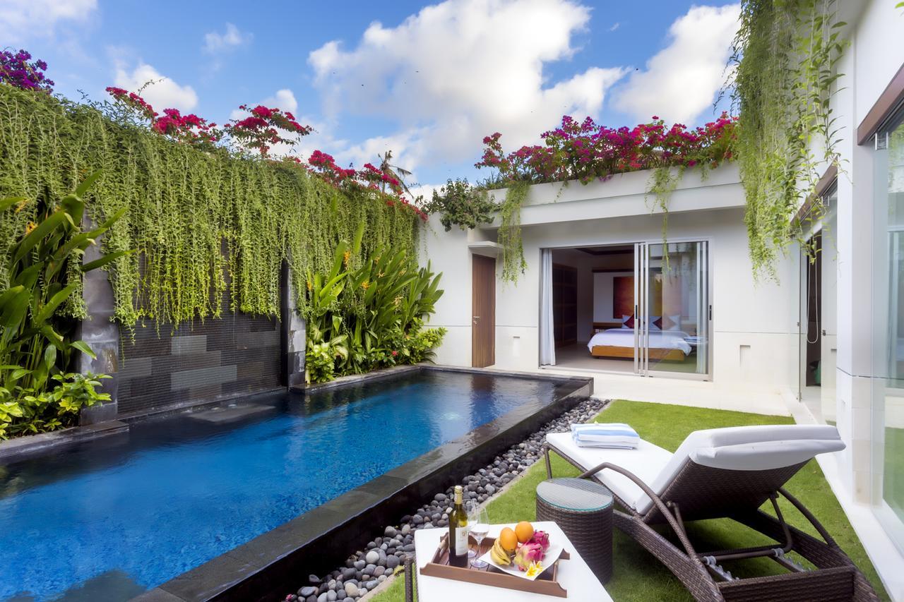 Villa By The Beach Jimbaran Exterior foto