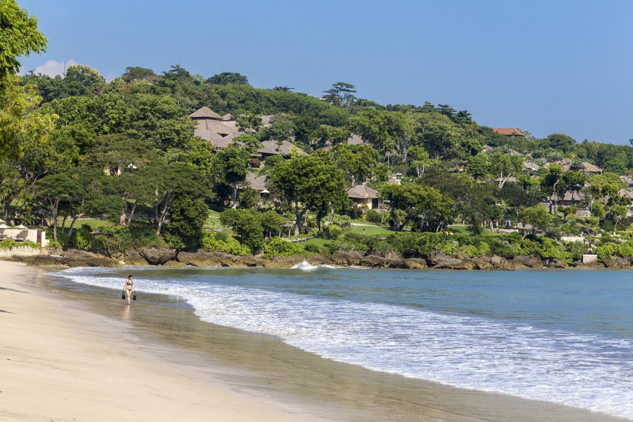 Villa By The Beach Jimbaran Exterior foto